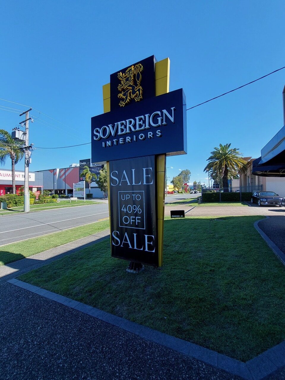 Upgrade. Shop Sign Image Gold Coast shopfront signage upgrade | Artline Signs